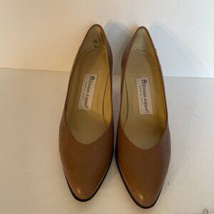 Etienne Aigner Ladies Taupe leather heels with 2.5" heel size 6M
